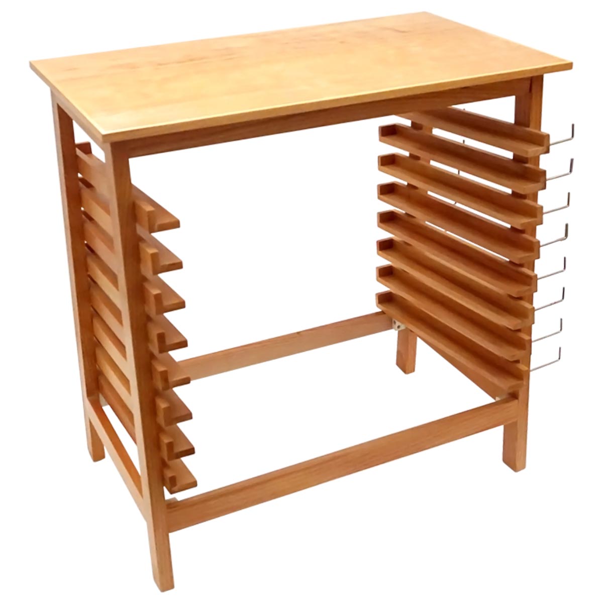 8 Map Stand