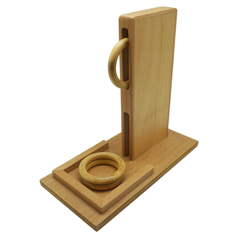 Toddler Box With Returning Discs
